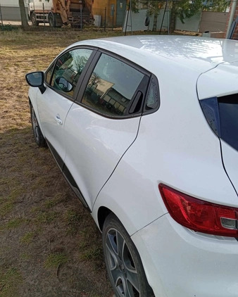 Renault Clio cena 33900 przebieg: 108000, rok produkcji 2017 z Oborniki małe 211